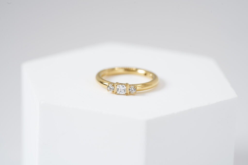 Cliker Zirconias 8 mm – Titanio Dorado