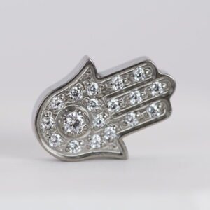 Labret Mano de Fátima – Titanio